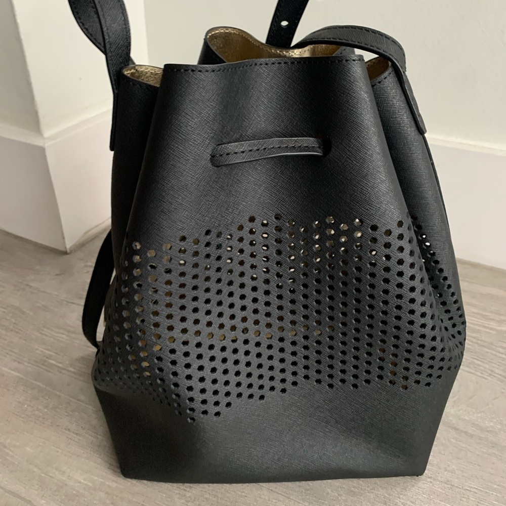 Kenneth Cole Vintage Black Laser Cut Drawstring Bucket Bag Shoulder Purse - Picture 9 of 13